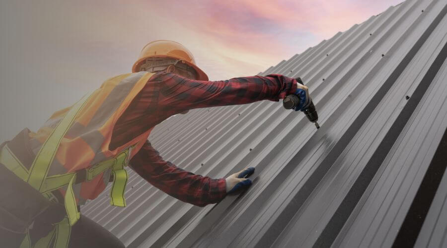 Expert Emergency Roof Repairs services in Woodson, IL